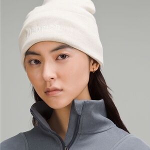 Lululemon Beanie  Heathered Bone